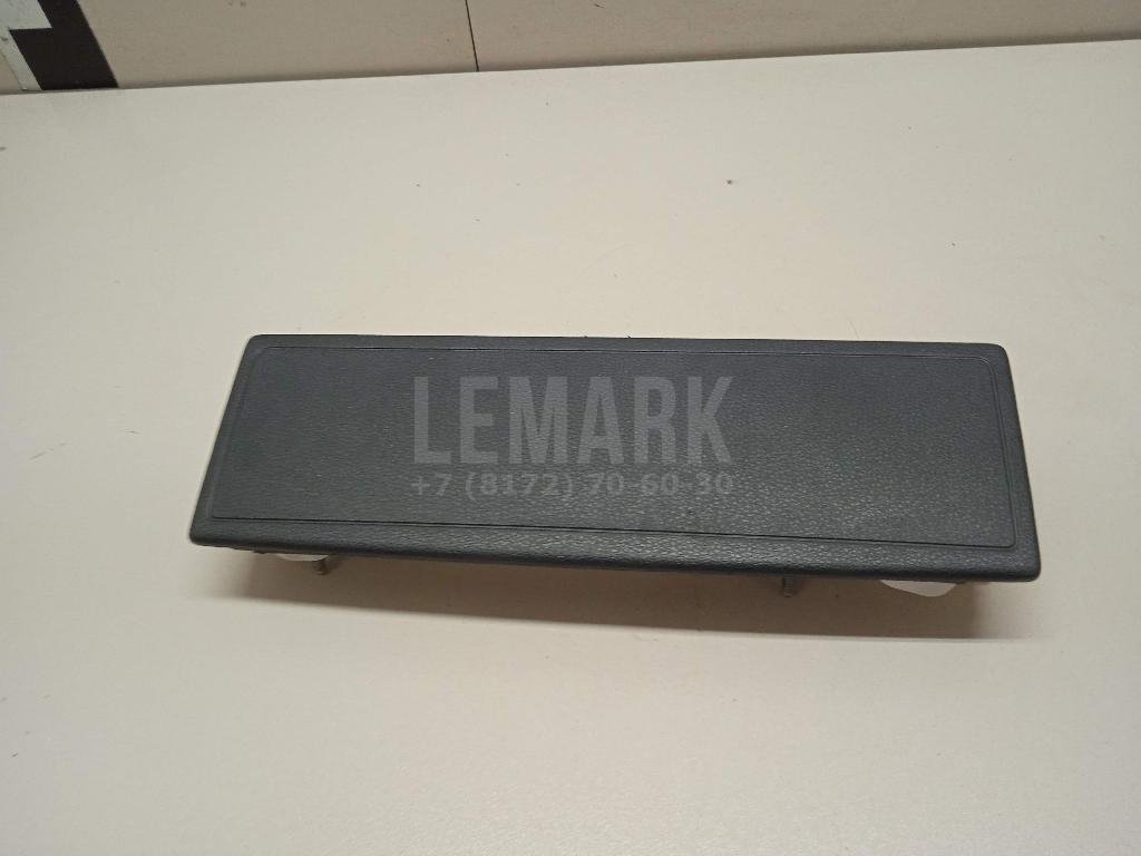 Подушка безопасности нижняя (для колен)