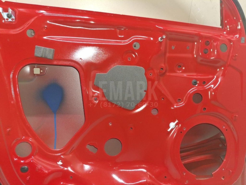 Дверь передняя левая