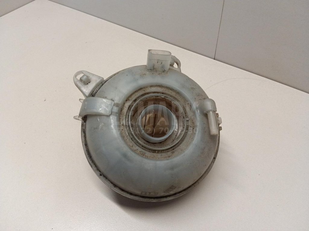 Бачок расширительный