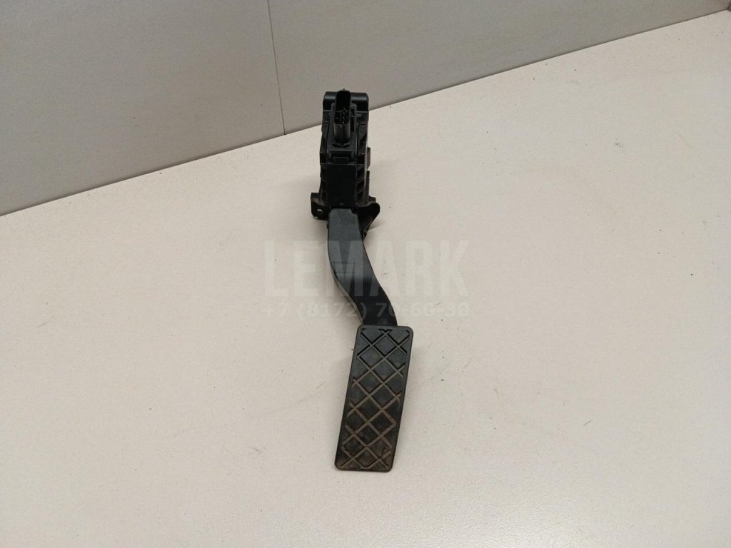 Педаль газа