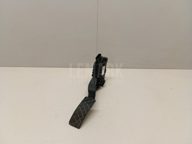 Педаль газа