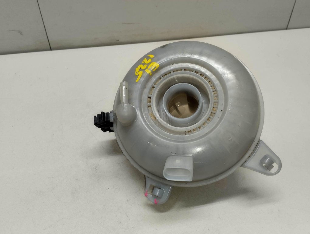 Бачок расширительный