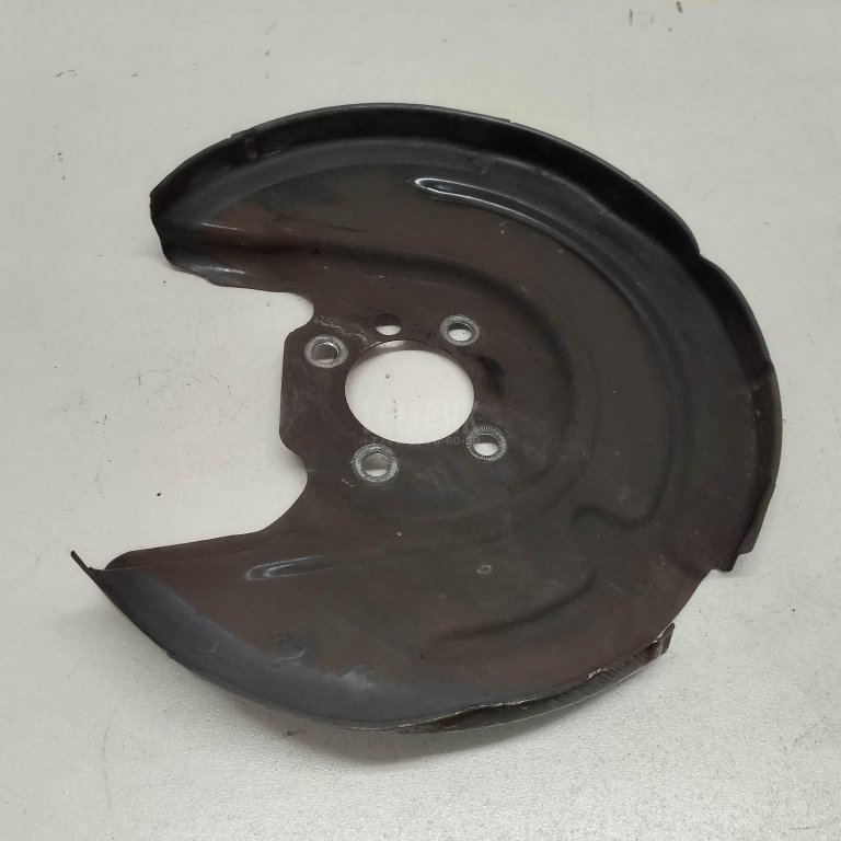 Щит опорный задний левый