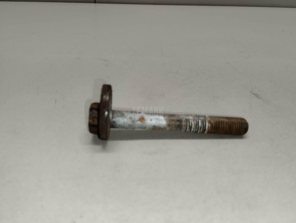 Болт развала задних колес