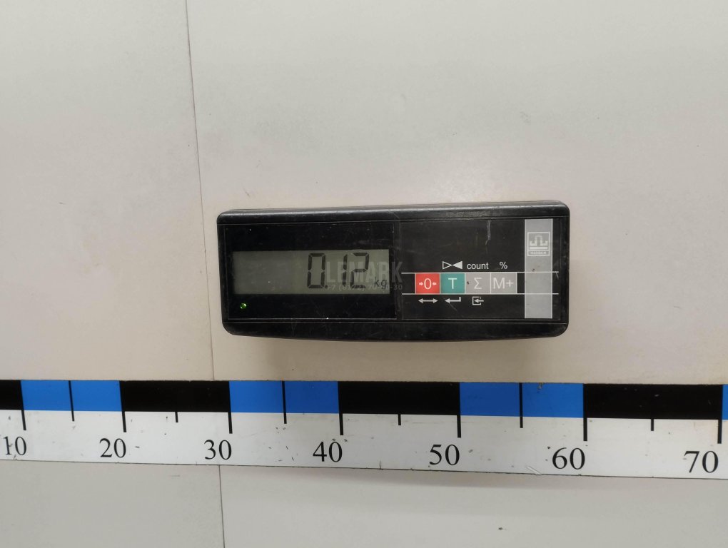 Болт развала задних колес