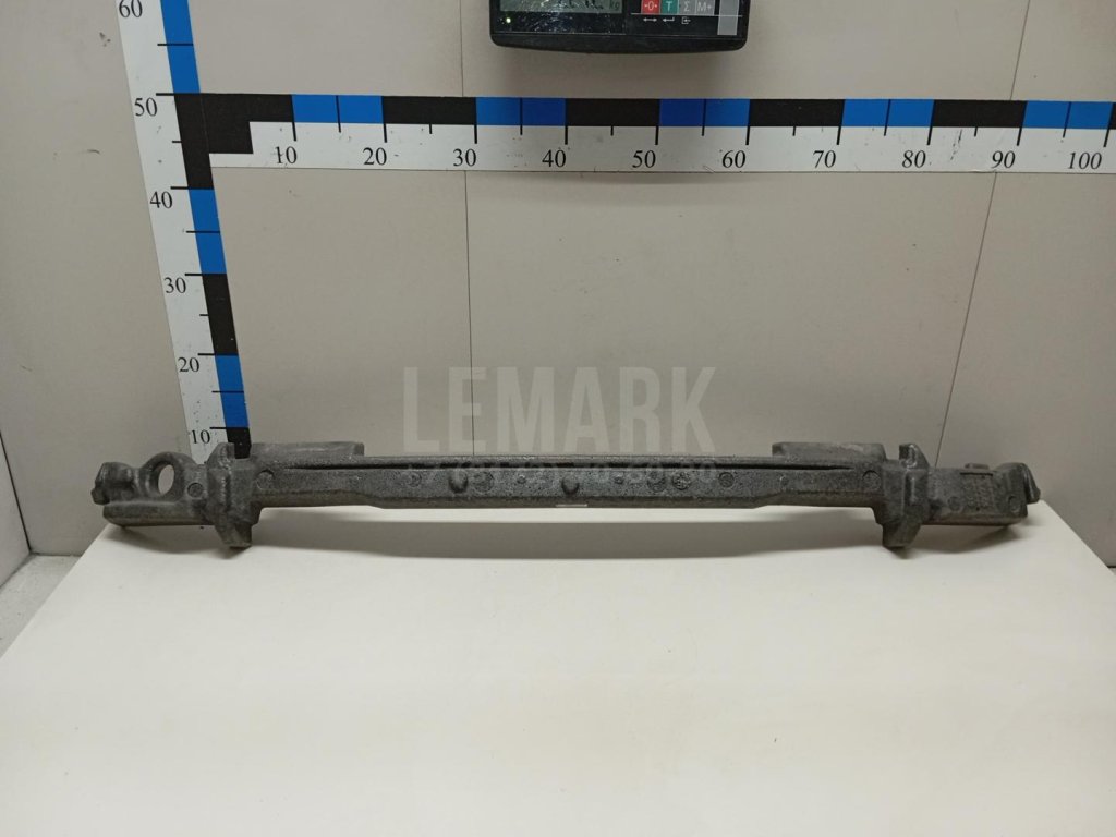 Наполнитель переднего бампера для  Audi A1 (8X) 2010-2018