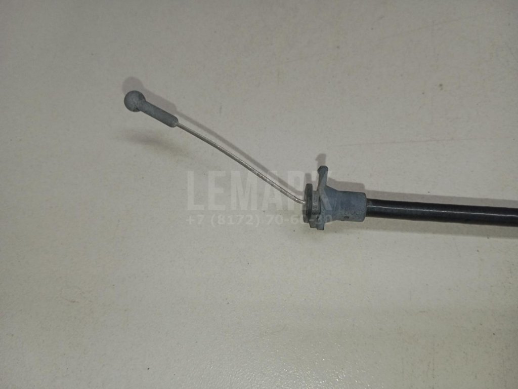 Трос открывания капота