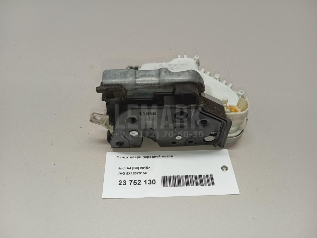 Замок двери передней левой