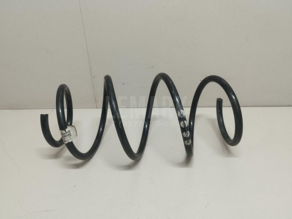 Пружина передняя