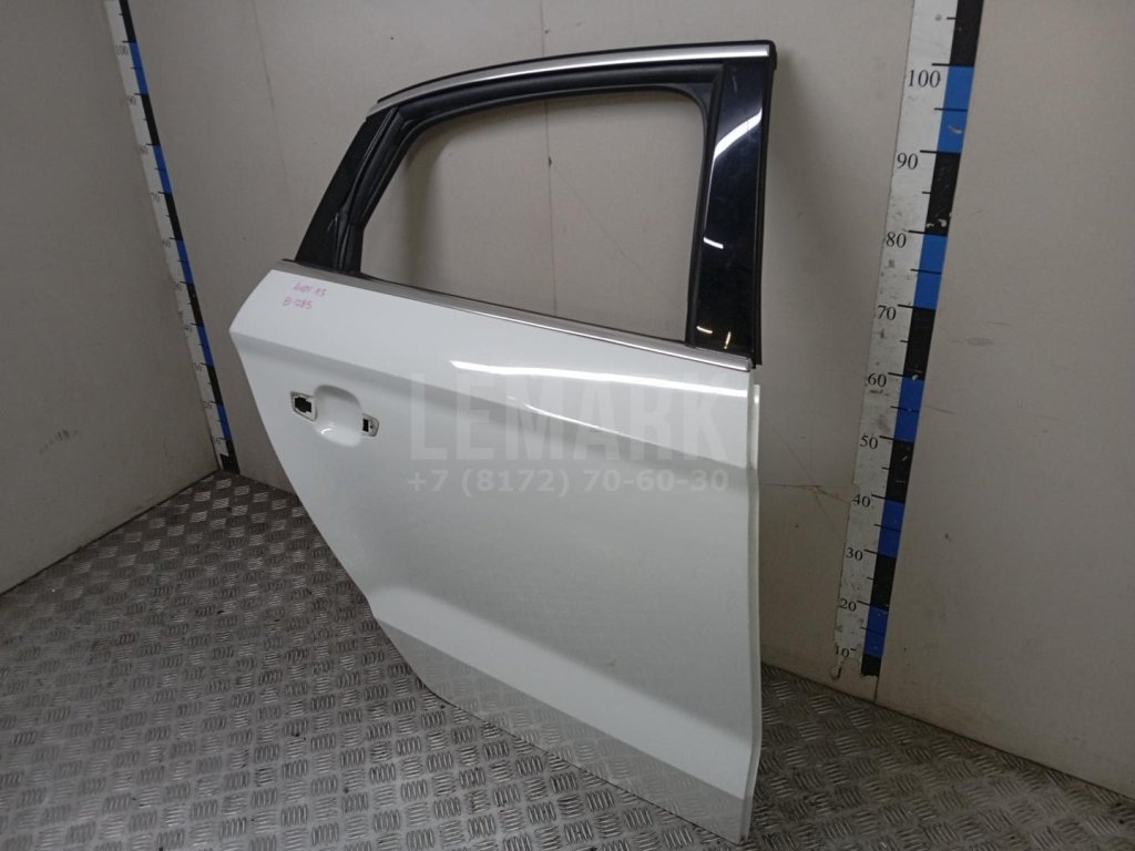 Дверь задняя правая