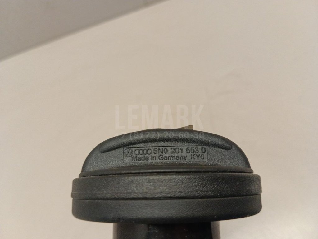 Крышка топливного бака