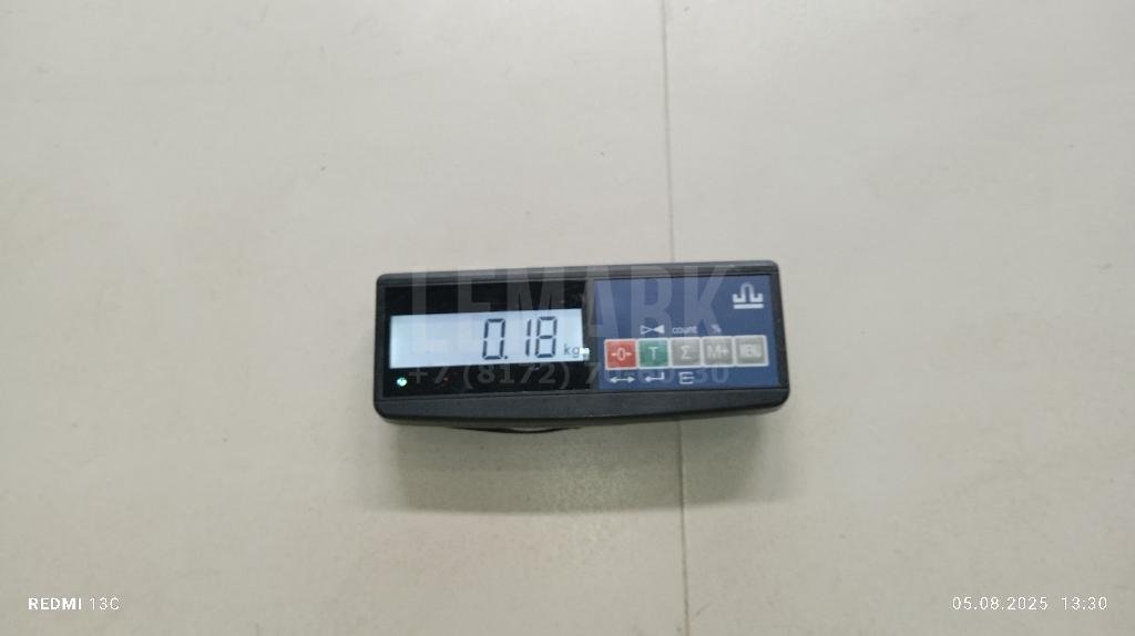 Кнопка открывания багажника