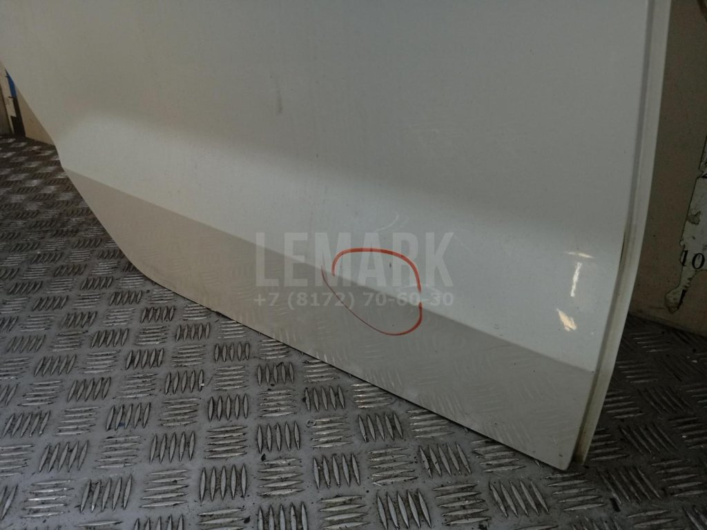 Дверь задняя правая