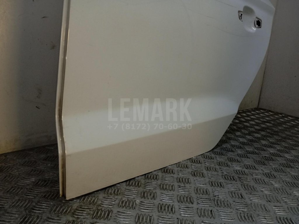 Дверь задняя левая