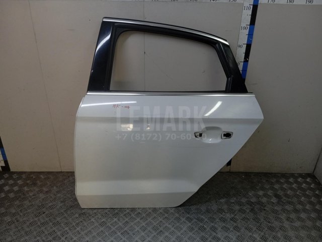 Дверь задняя левая