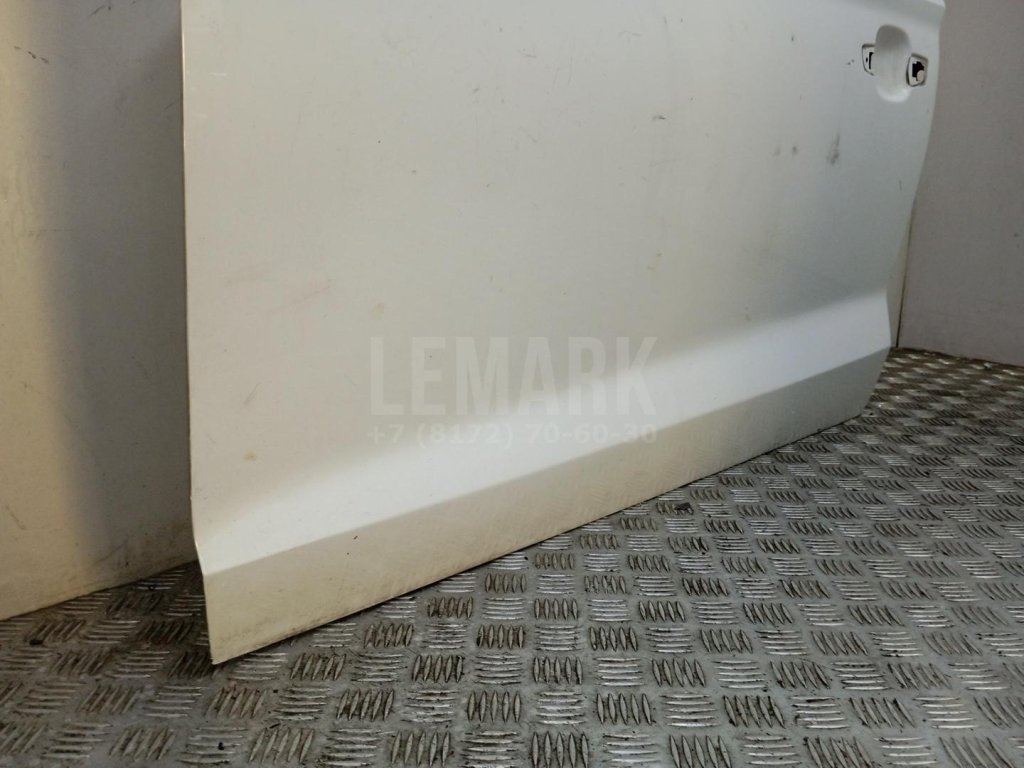 Дверь передняя левая