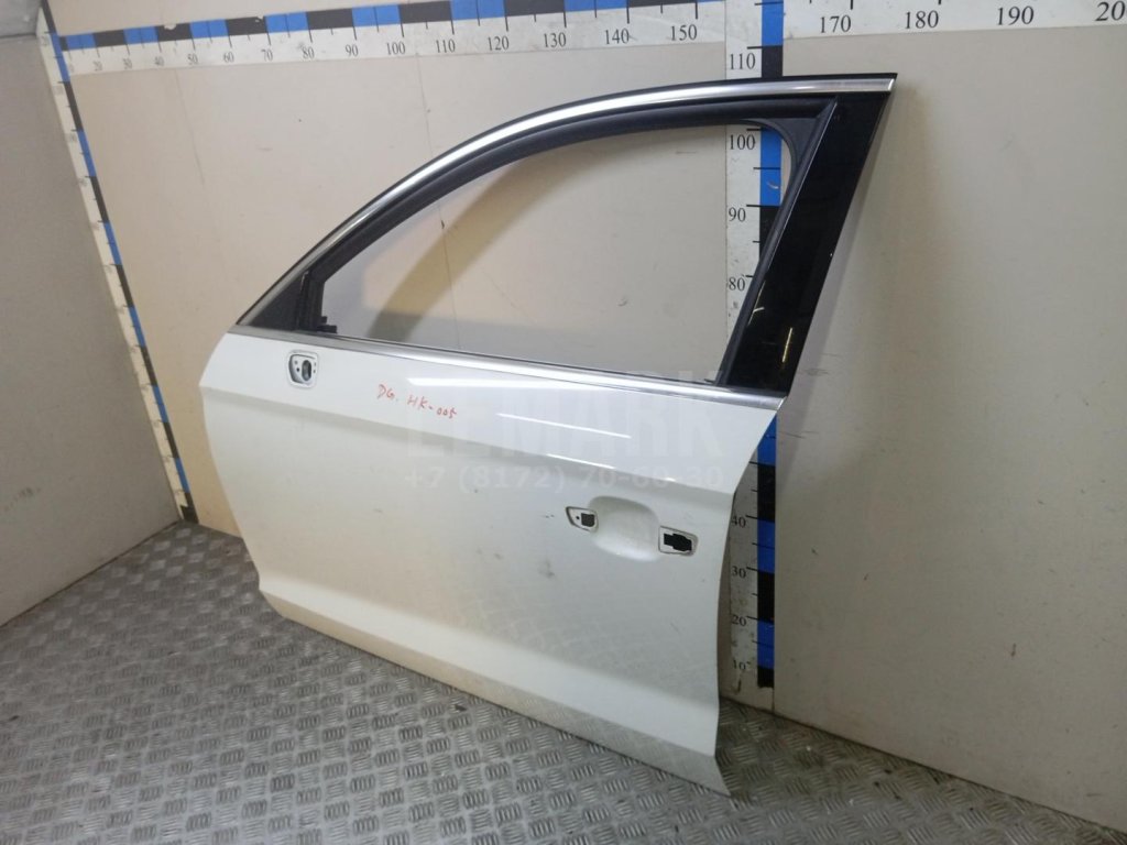 Дверь передняя левая