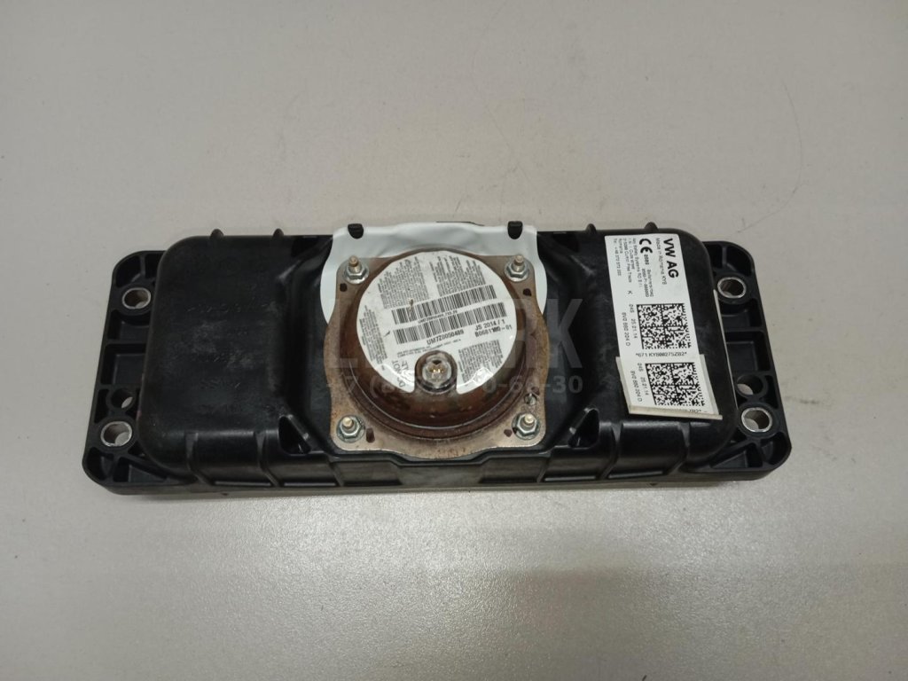 Подушка безопасности пассажирская (в торпедо)