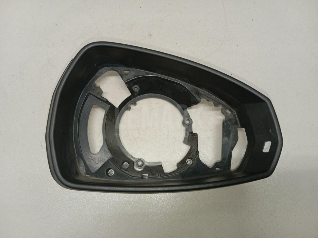 Рамка зеркала правого