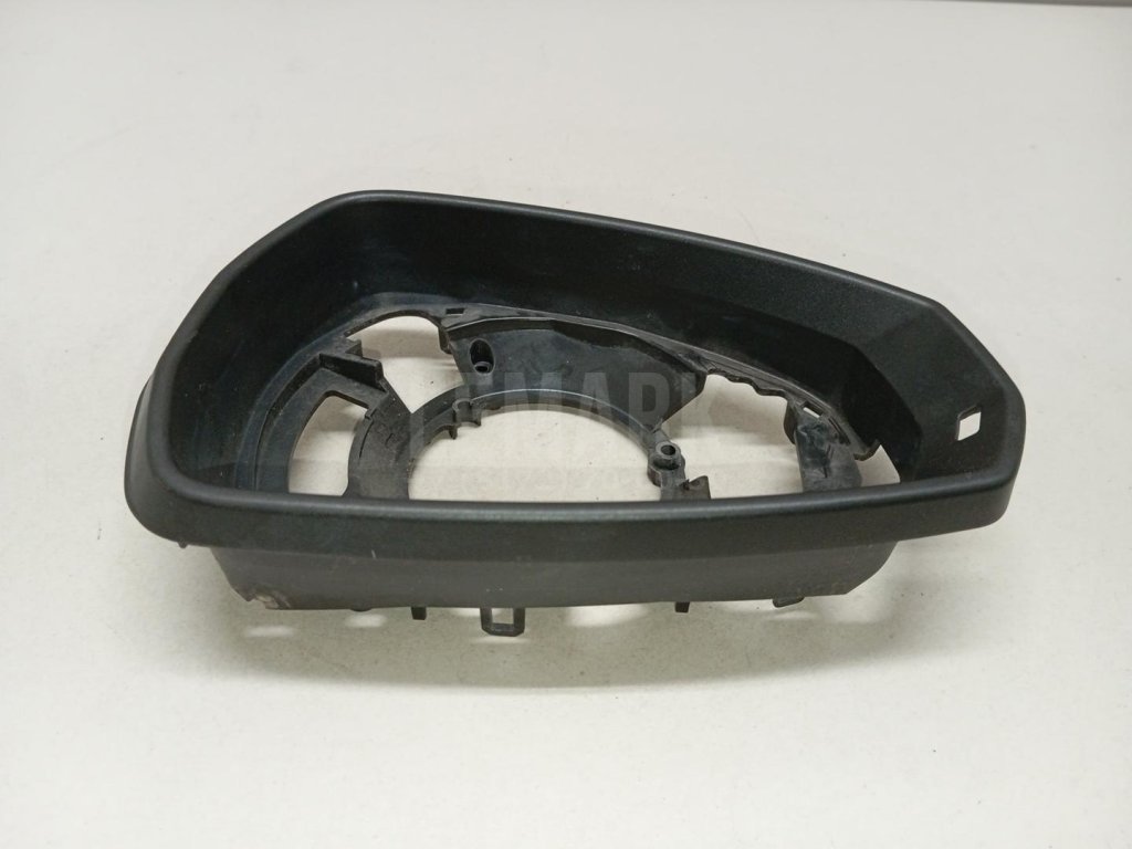 Рамка зеркала правого