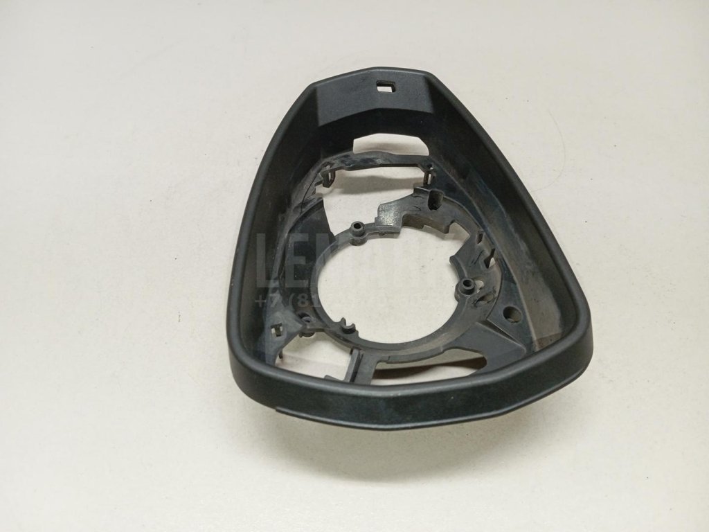 Рамка зеркала правого