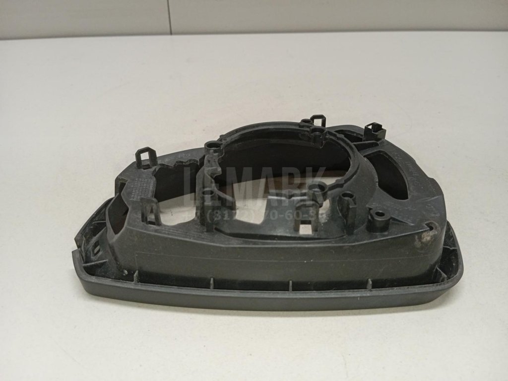 Рамка зеркала правого