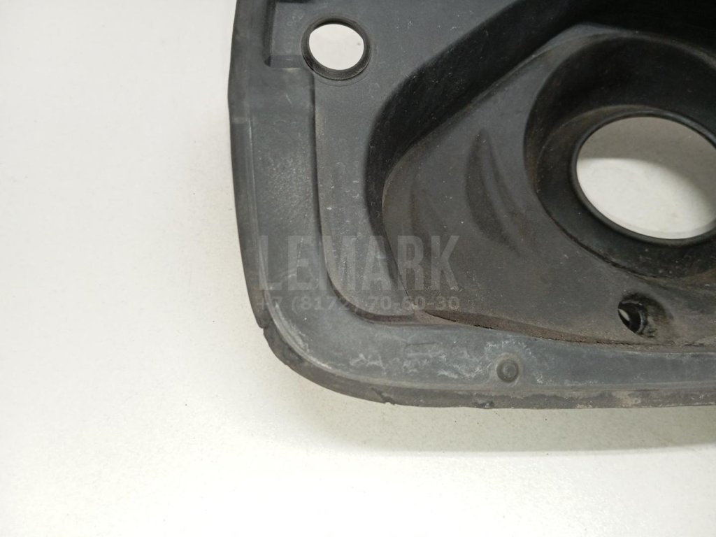 Лючок бензобака