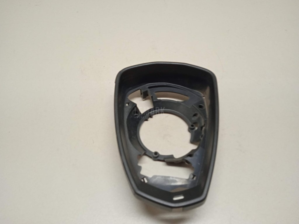 Рамка зеркала левого для  Audi A3 [8V] 2013-2020