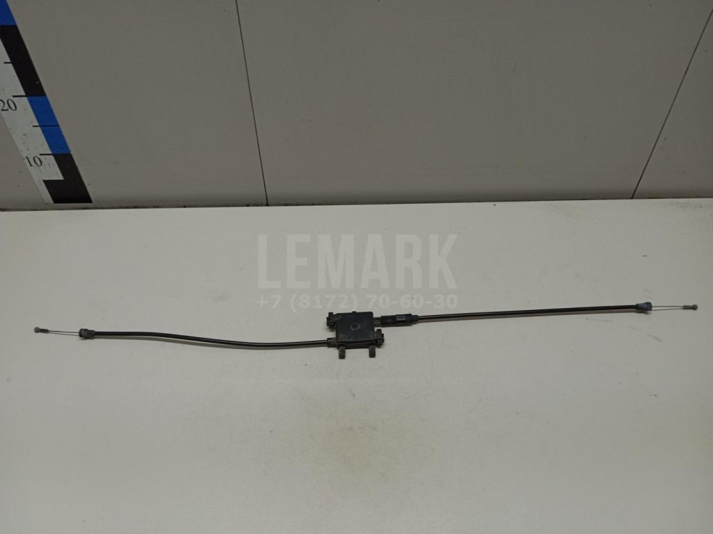 Трос открывания капота