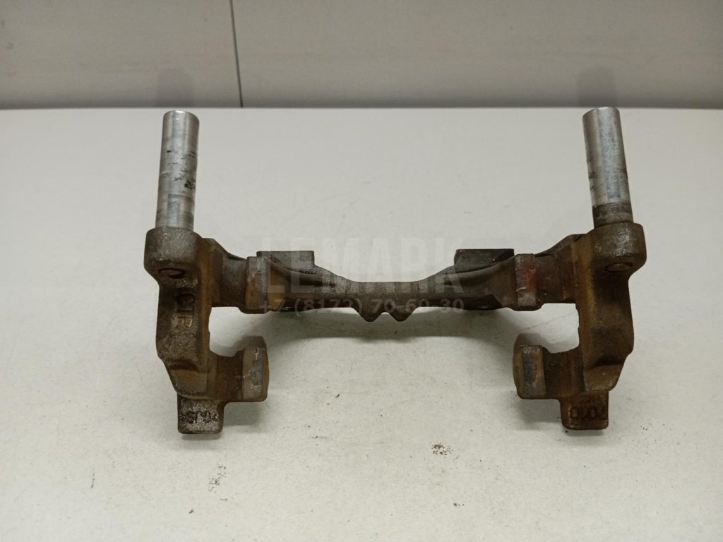 Скоба суппорта заднего