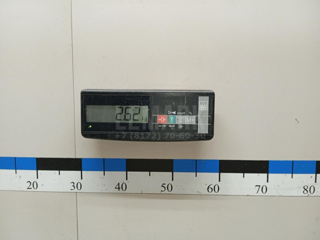 Кулак поворотный передний левый