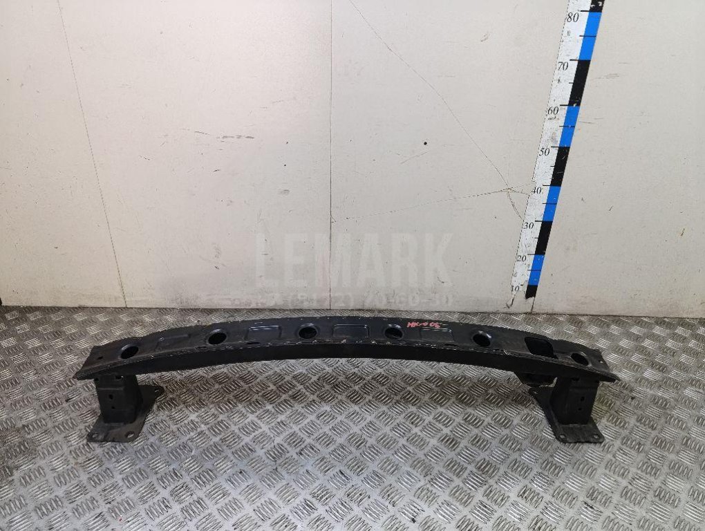 Усилитель заднего бампера