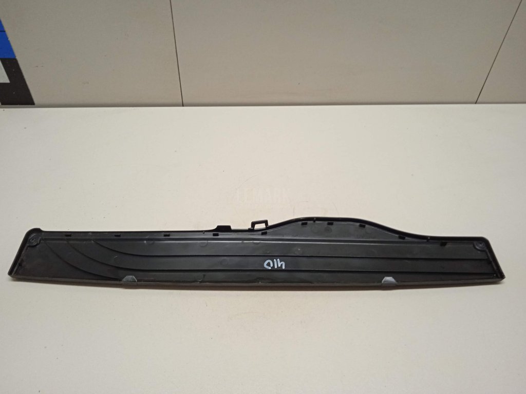 Накладка (кузов наружные)