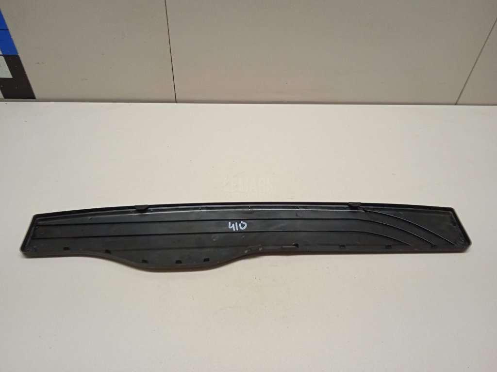 Накладка (кузов наружные)