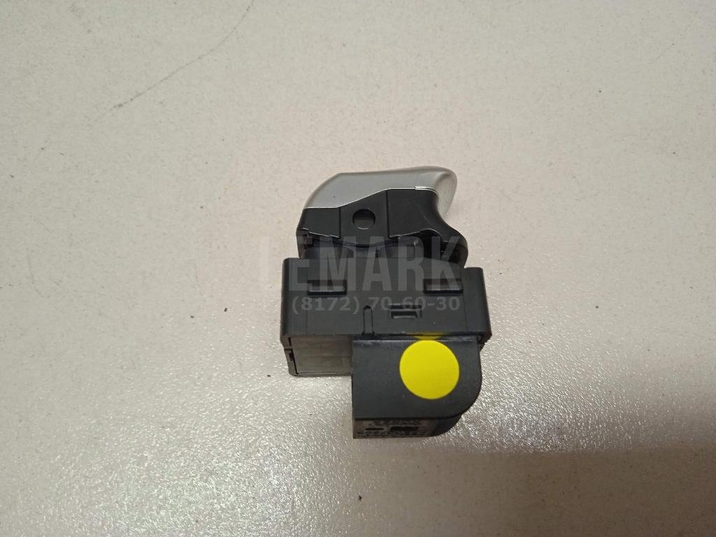 Кнопка стеклоподъемника