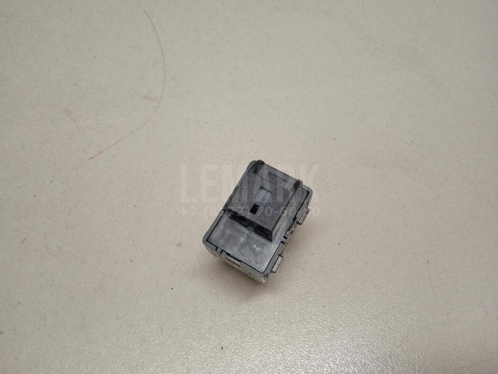 Кнопка стеклоподъемника