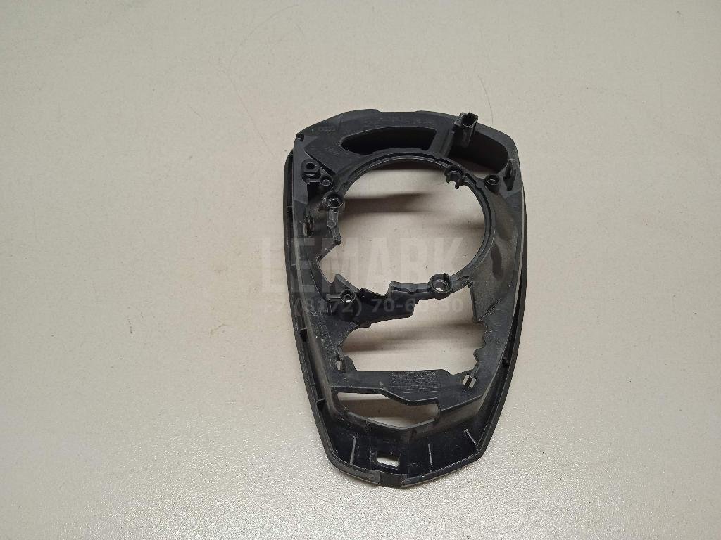 Рамка зеркала левого для  Audi A3 [8V] 2013-2020