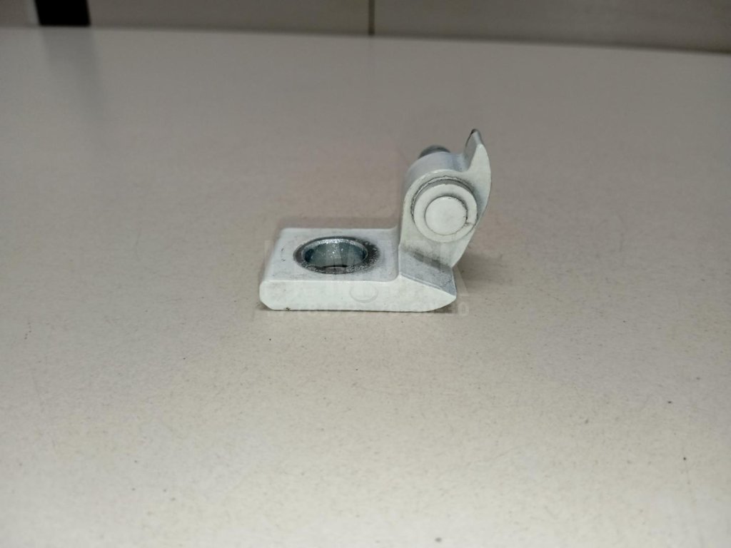 Петля двери для  Audi A3 [8PA] Sportback 2004-2013