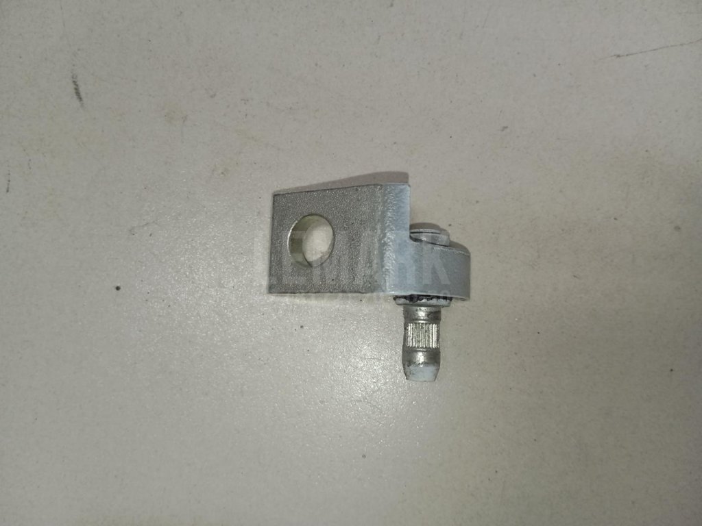 Петля двери для  Audi A4 [B9] 2015