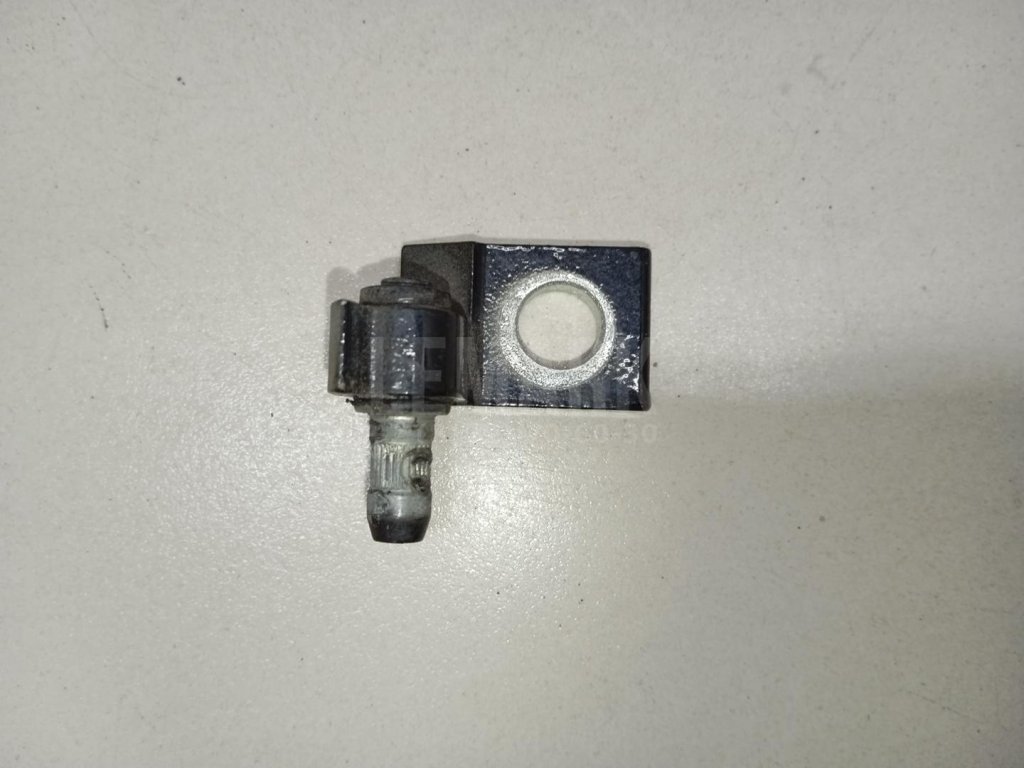 Петля двери для  Audi A3 [8V] 2013-2020