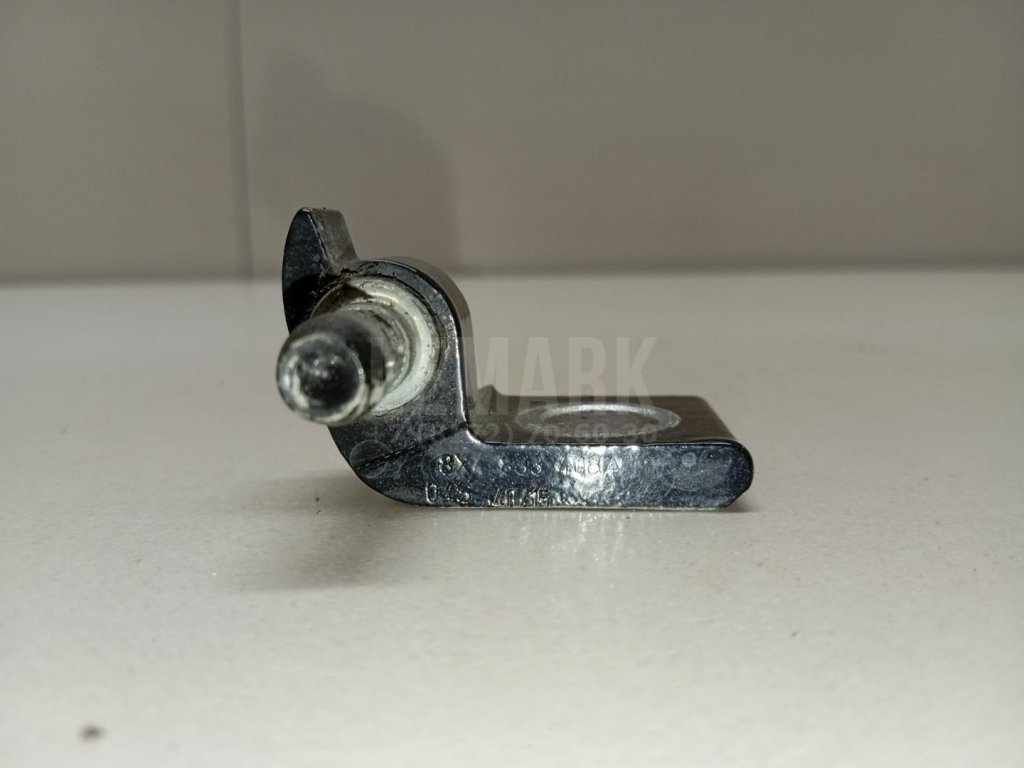 Петля двери для  Audi A3 [8V] 2013-2020