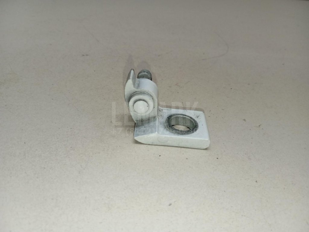 Петля двери для  Audi A4 [B8] Allroad 2009-2015