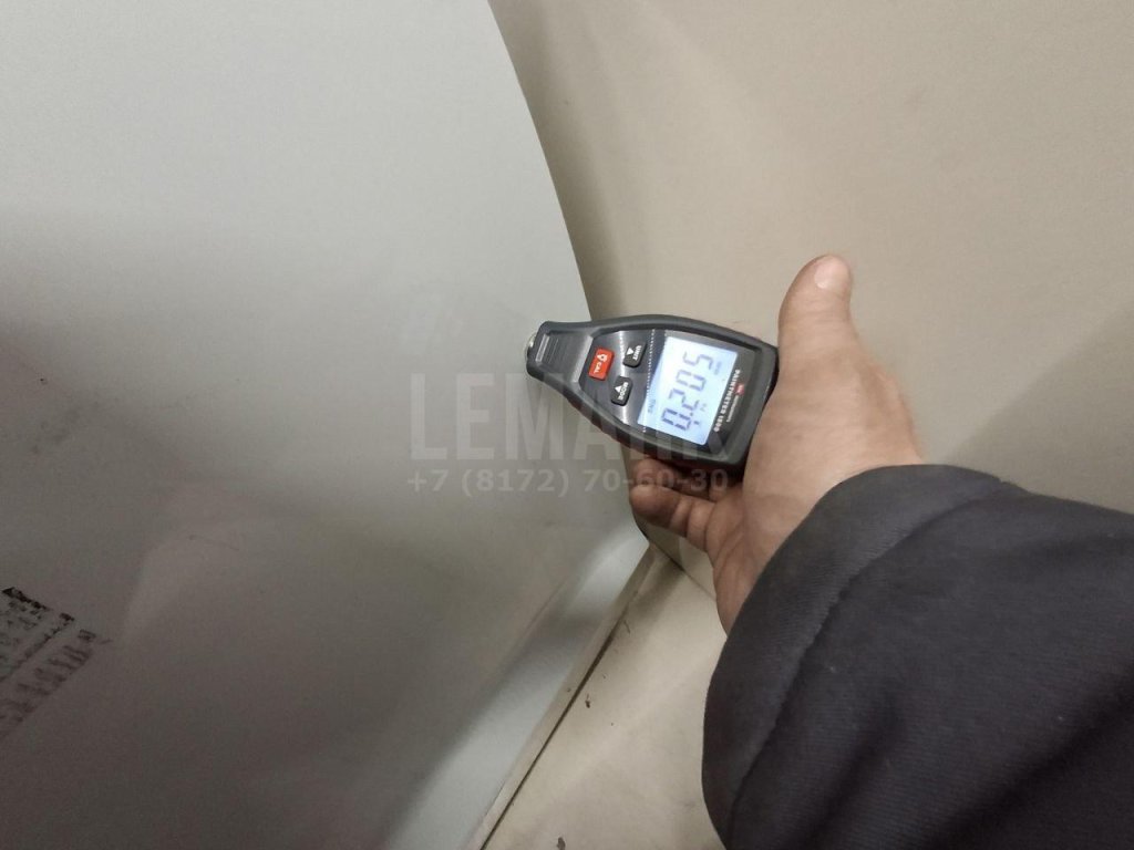 Дверь передняя правая