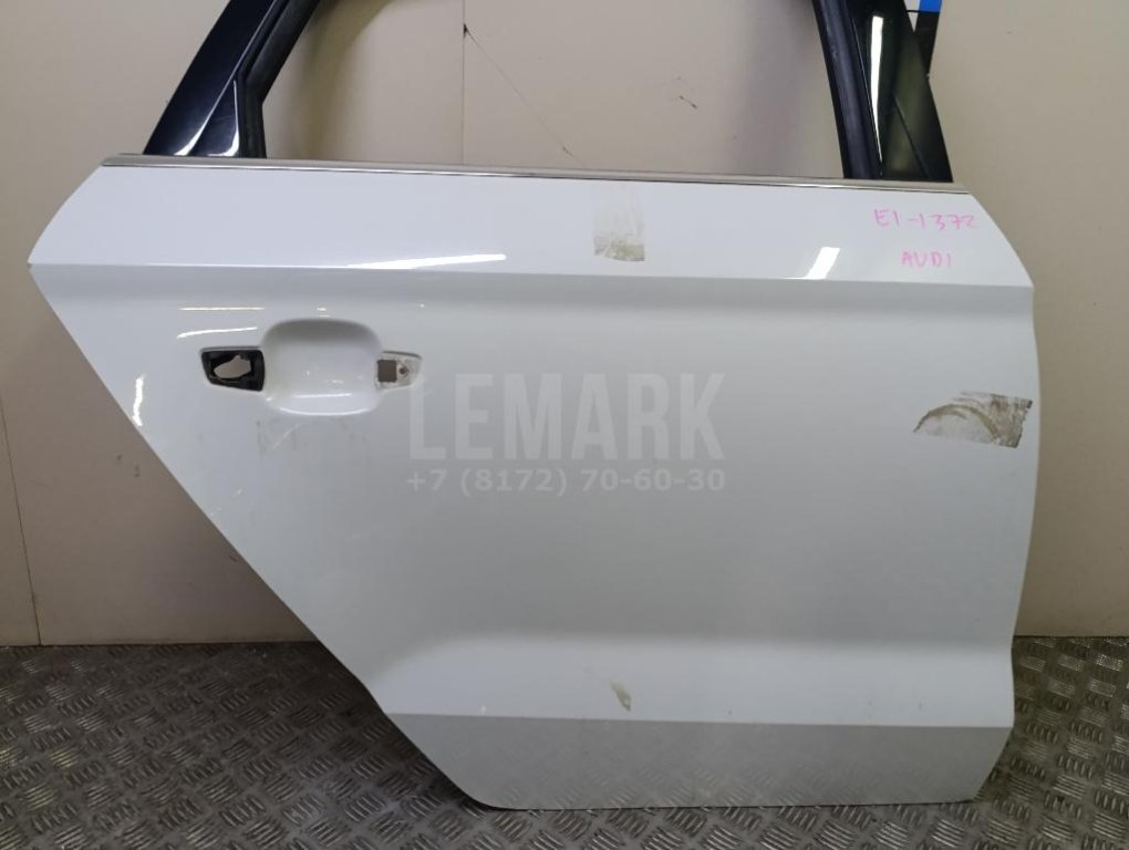 Дверь задняя правая