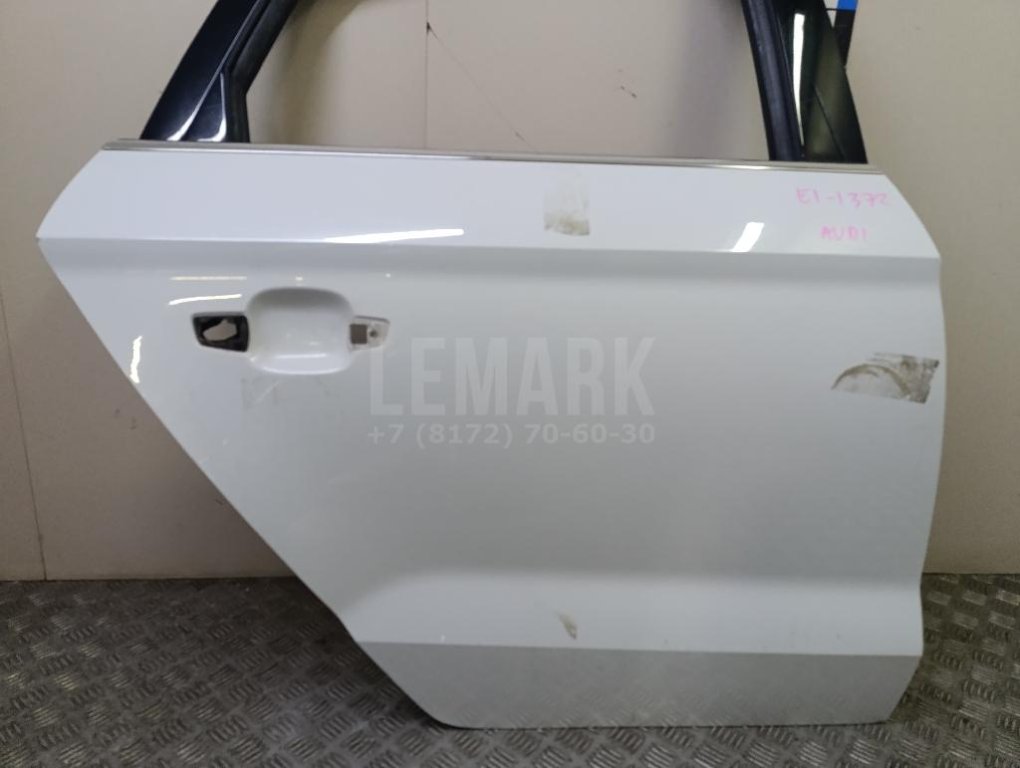 Дверь задняя правая