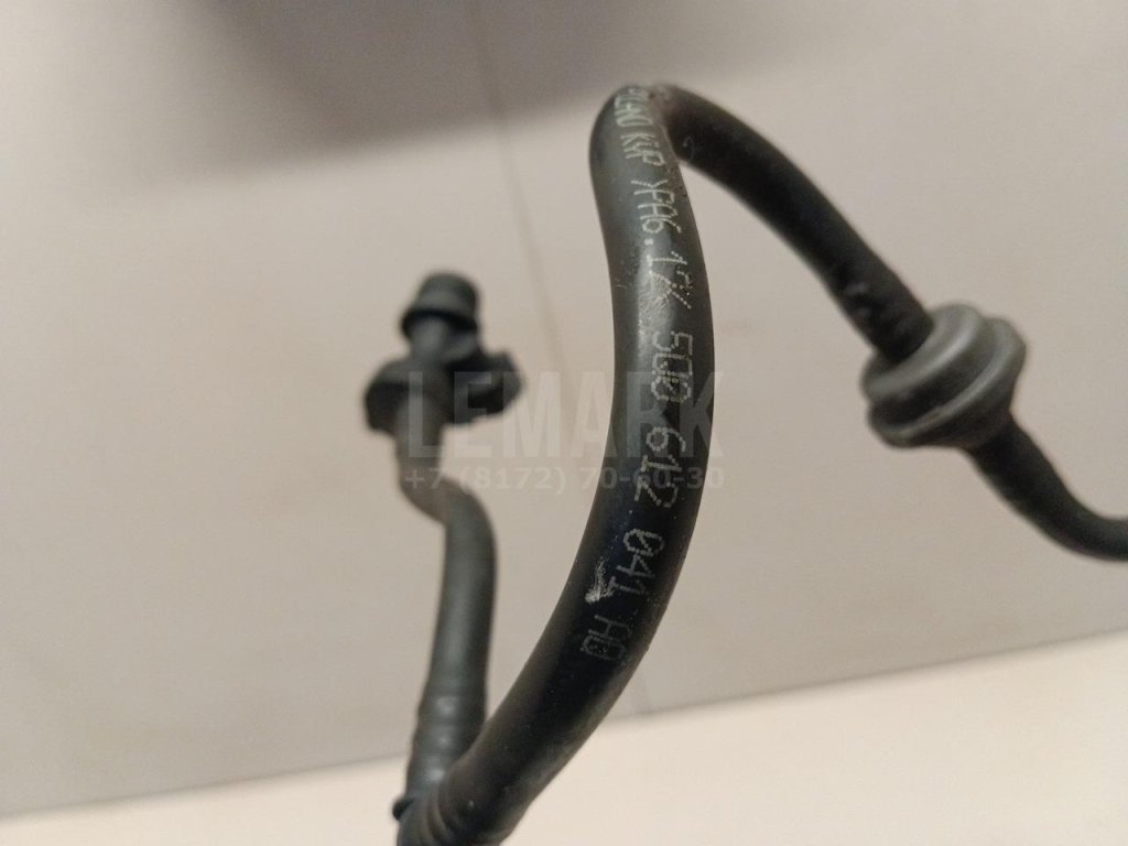 Шланг вакуумного усилителя тормоза