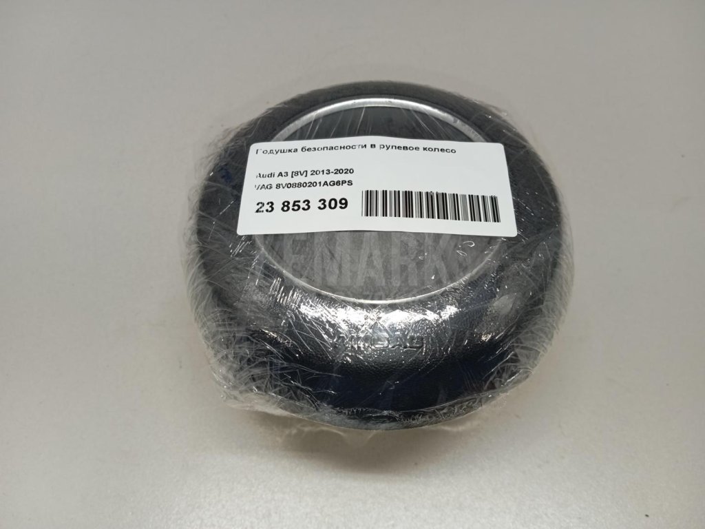 Подушка безопасности в рулевое колесо