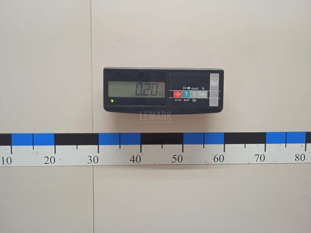 Направляющая заднего бампера левая