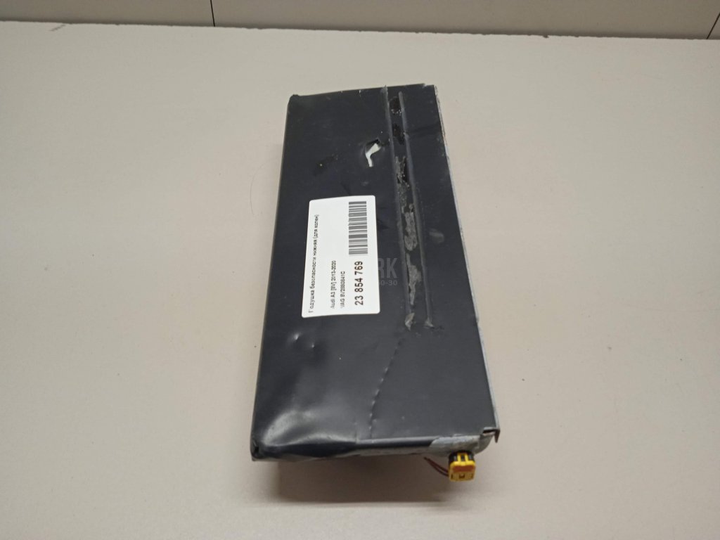 Подушка безопасности нижняя (для колен)