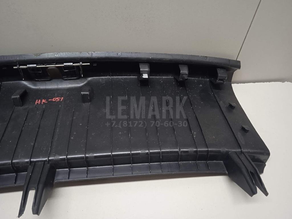 Обшивка багажника